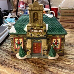 Dickens Collectables Towne Series Porceilain Lighted School House